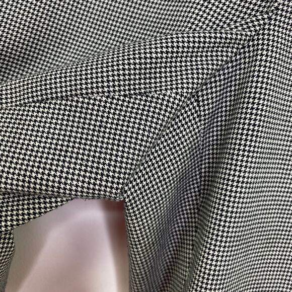 Ann Taylor LOFT Black Cream Micro Houndstooth Cropped Capri Pants Women's Size 4 - Picture 5 of 10